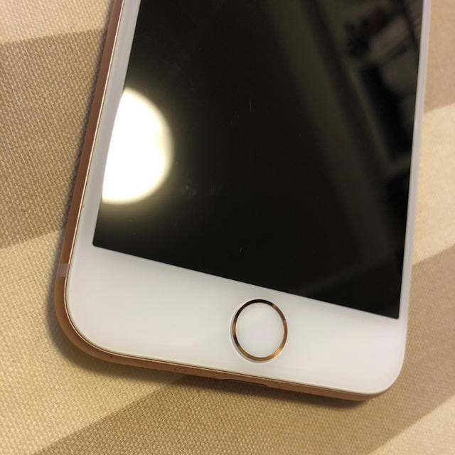 iPhone8 64GB ゴールド SIMロック解除済 1