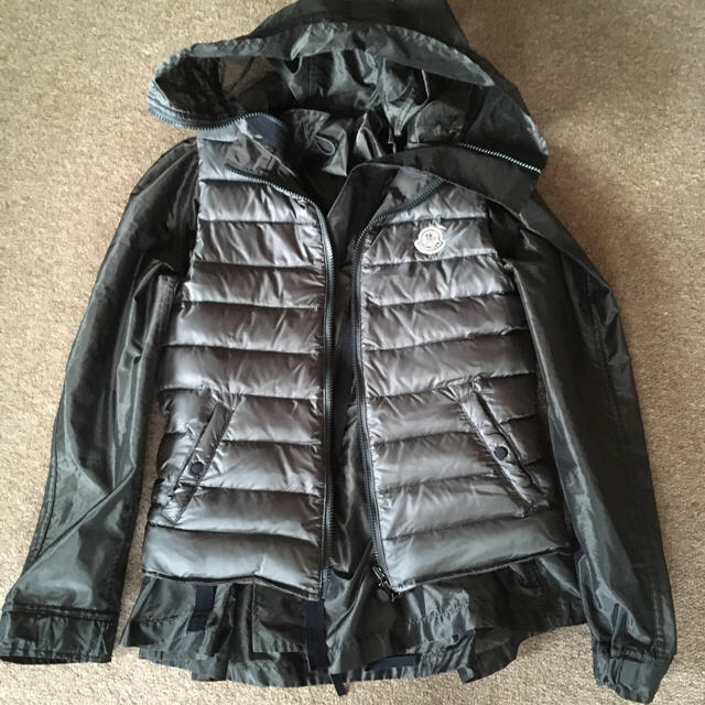 MONCLER 期間限定 モンクレール コラボダウン リバーシブルの通販 by もも# モンクレールならラクマ 【メール便送料無料対応可】 モンクレール リバーシブル ジャケット