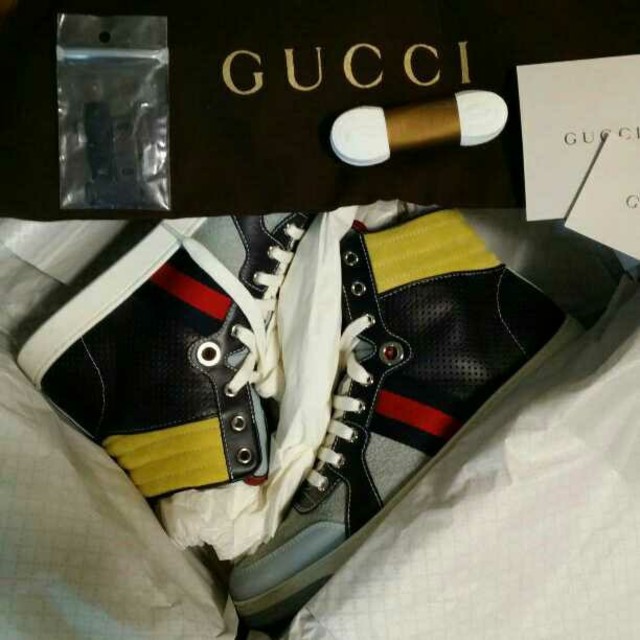 Gucci(グッチ)のGUCCI　スニーカー　【限定品】銀座グッチで予約購入【正規品】 メンズの靴/シューズ(スニーカー)の商品写真