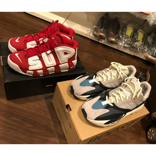 【※美品2足セット】Nike × Supreme Red,YEEZY 700