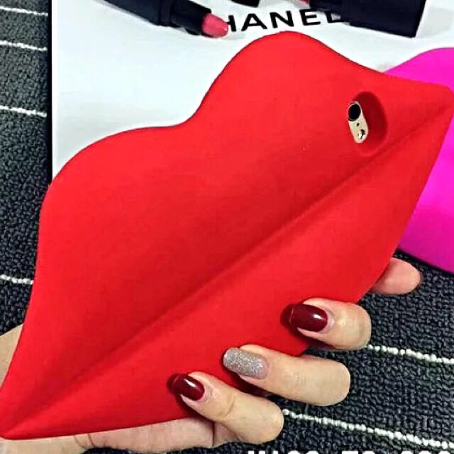 misa様専用ページ❤️レッド スマホ/家電/カメラのスマホアクセサリー(モバイルケース/カバー)の商品写真