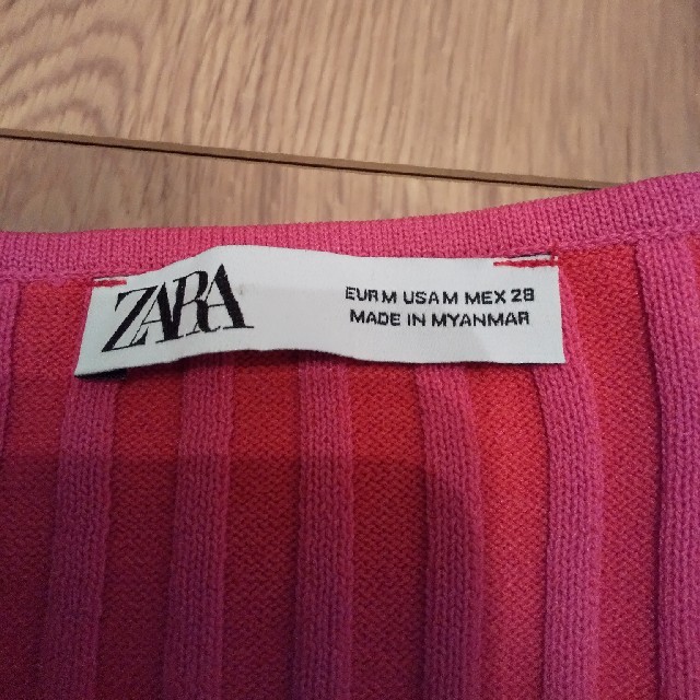 ZARA(ザラ)の専用　新品　ザラ　ニットノースリーブトップス　ストラディバリウスブラウスセット レディースのトップス(シャツ/ブラウス(半袖/袖なし))の商品写真