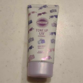 コーセーコスメポート(KOSE COSMEPORT)のサンカット トーンアップUVエッセンス 〈日焼け止め美容液〉(日焼け止め/サンオイル)