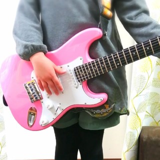 PLAYTECH　プレイテックミニギター　調整済み　子供用(エレキギター)