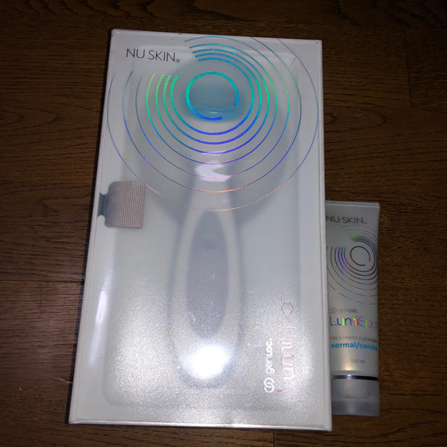 NU SKIN LumiSpa