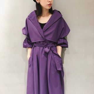 アメリヴィンテージ(Ameri VINTAGE)の【AMERI】美品　GOURD SLEEVE TRENCH COAT(トレンチコート)