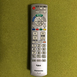 パナソニック(Panasonic)のPanasonic　TV リモコン　N2QAYB000484(その他)
