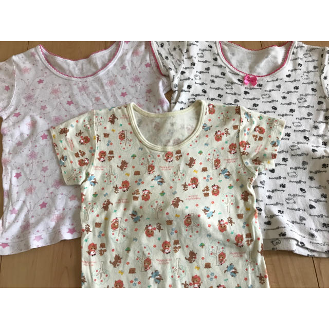 しまむら(シマムラ)の肌着　下着　半袖　3枚セット キッズ/ベビー/マタニティのキッズ服女の子用(90cm~)(下着)の商品写真