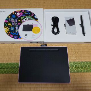 ワコム(Wacom)のIntuos Mediumワイヤレス CTL-6100WL/P0 [ベリーピンク(PC周辺機器)