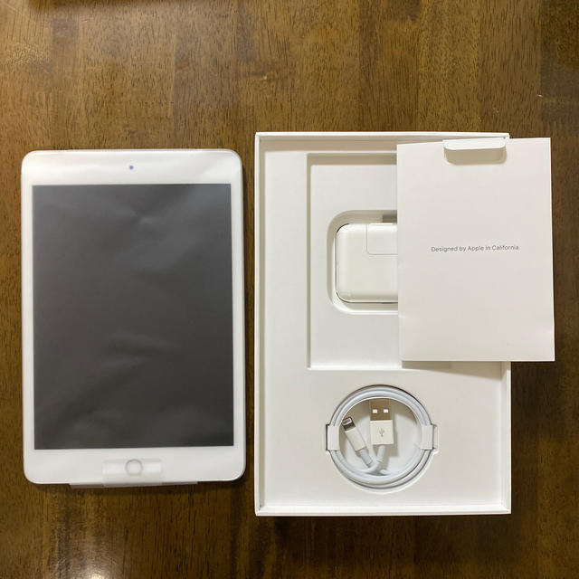 超美品 iPad mini5 64GB シルバー