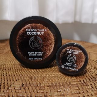 ザボディショップ(THE BODY SHOP)の送料込　THE　BODY　SHOP　ボディバター&リップクリーム　セット(ボディクリーム)