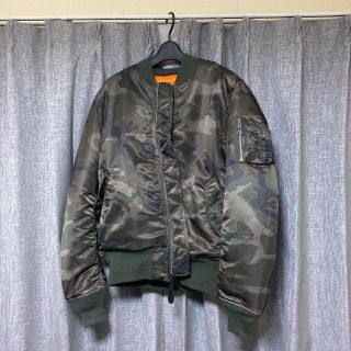 アルファインダストリーズ(ALPHA INDUSTRIES)のALPHA INDUSTRIES ジャケット　XL 迷彩(フライトジャケット)