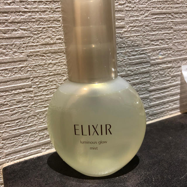 ELIXIR(エリクシール)のエリクシール　ツヤ玉ミスト コスメ/美容のベースメイク/化粧品(その他)の商品写真