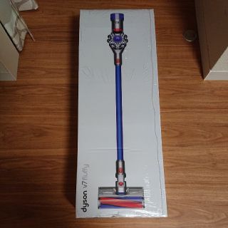 ダイソン(Dyson)のダイソン★掃除機 V7 フラフィ サイクロン式  SV11FF2(掃除機)