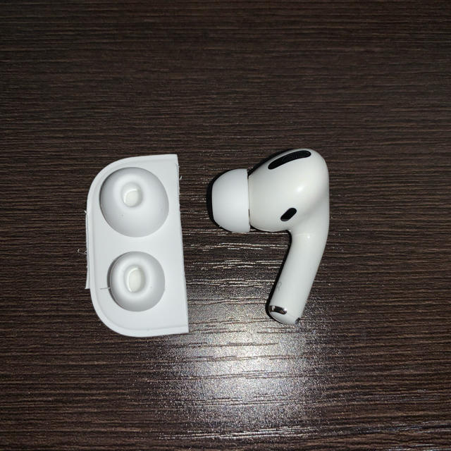 airpods pro 右