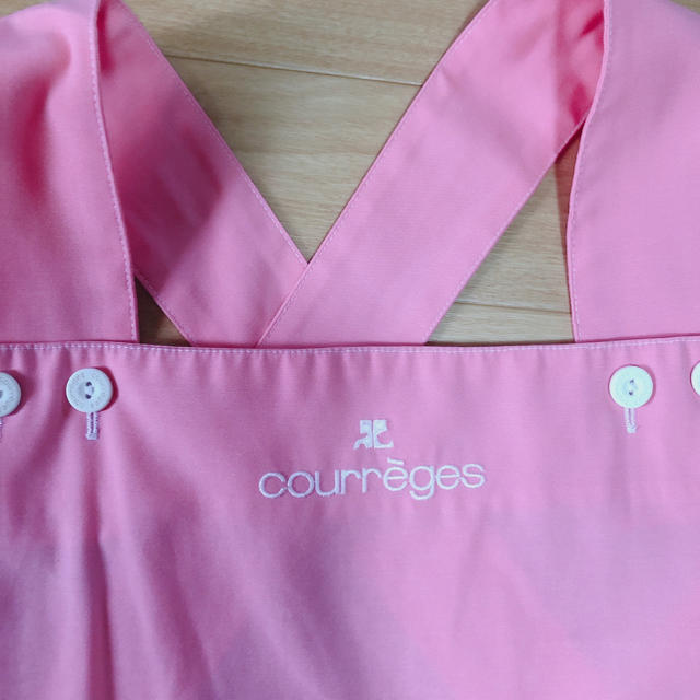 Courreges(クレージュ)のCourregesピンクエプロン紐タイプ 今だけ！特価中！！人気です！！ レディースのトップス(その他)の商品写真