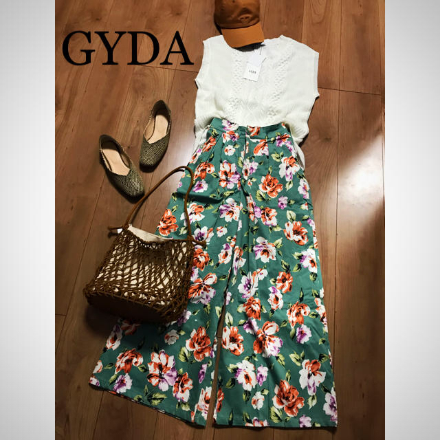 GYDA(ジェイダ)の新品☆GYDA☆ジェイダ  ニットベスト  ノースリーブニット レディースのトップス(ベスト/ジレ)の商品写真