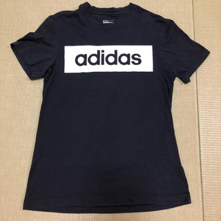 アディダス(adidas)のadidas  Tシャツ(Tシャツ/カットソー(半袖/袖なし))