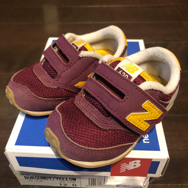 New Balance(ニューバランス)のニューバランス620 キッズ スニーカー キッズ/ベビー/マタニティのキッズ靴/シューズ(15cm~)(スニーカー)の商品写真