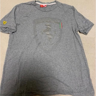 プーマ(PUMA)のプーマPUMA× Ferrariフェラーリ　灰色(Tシャツ/カットソー(半袖/袖なし))