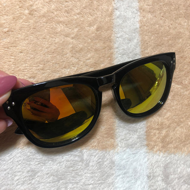 サングラス🕶ミラーレンズ レディースのファッション小物(サングラス/メガネ)の商品写真