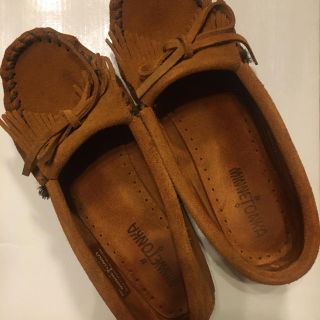 ミネトンカ(Minnetonka)のMINNETONKA モカシン(スリッポン/モカシン)