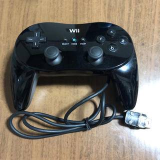 ニンテンドウ(任天堂)の任天堂Wii 純正品コントローラー pro 黒(その他)
