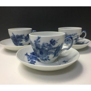 ロイヤルコペンハーゲン(ROYAL COPENHAGEN)の未使用展示品　ロイヤルコペンハーゲン   ブルーフラワー　3客(グラス/カップ)