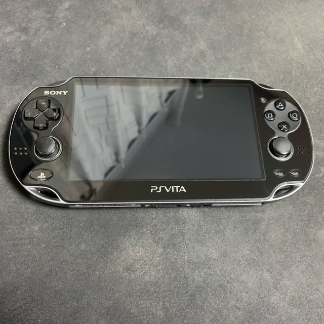PlayStation Vita PCH-1100