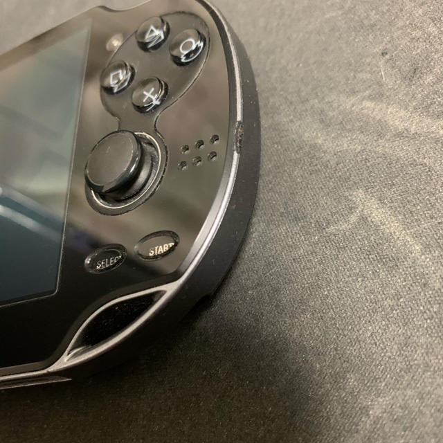 PlayStation Vita PCH-1100携帯用ゲーム機本体