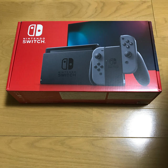 新品　Nintendo Switch  グレー家庭用ゲーム機本体