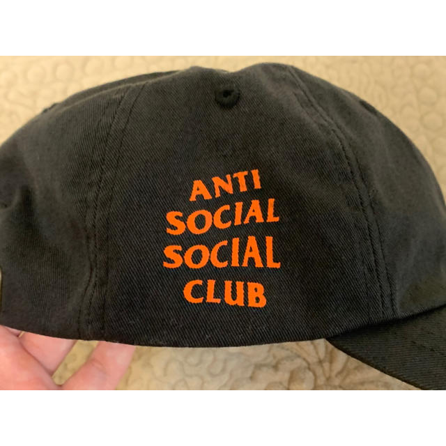 美中古 anti social social club weird cap 黒 メンズの帽子(キャップ)の商品写真