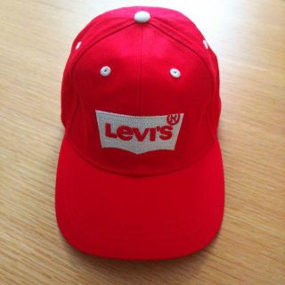 リーバイス(Levi's)の[レア] LEVIS Cap Red(キャップ)