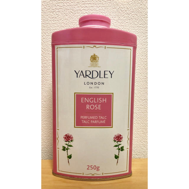 YARDLEY ボディーパウダー イングリッシュローズ 250g 2個セット コスメ/美容のボディケア(ボディクリーム)の商品写真