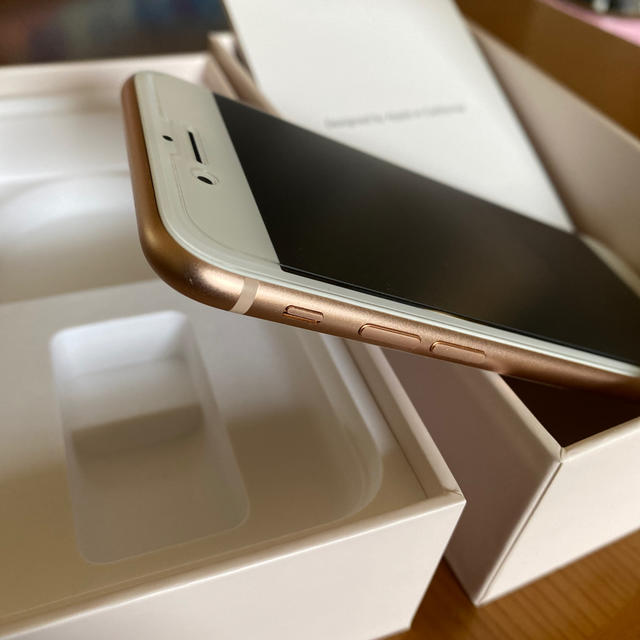 iPhone8 64GB  docomo