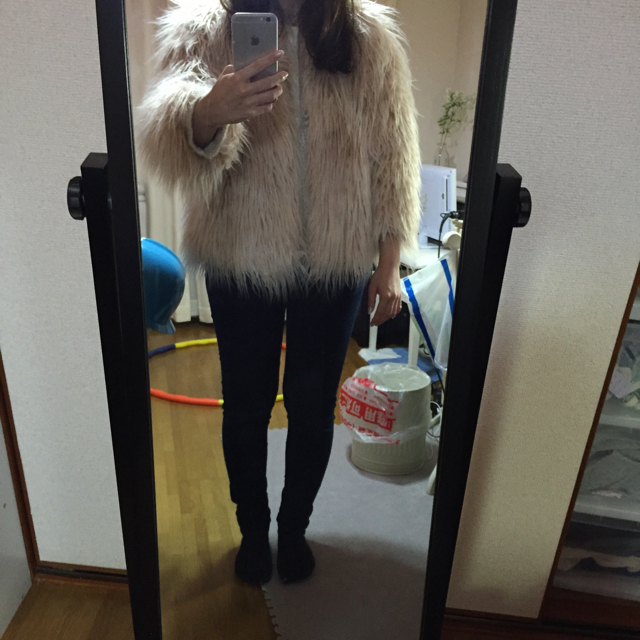 ZARA KIDS(ザラキッズ)のZARA  GIRLのファーコート レディースのジャケット/アウター(毛皮/ファーコート)の商品写真