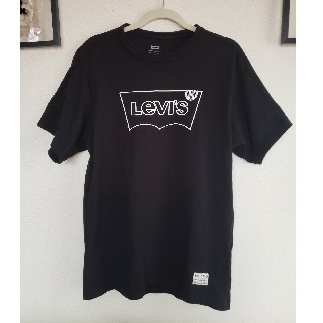 Levi's(リーバイス)の【未使用】Levi's・綿100%オーバサイズTシャツ・black メンズのトップス(Tシャツ/カットソー(半袖/袖なし))の商品写真