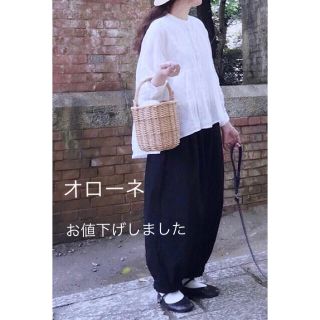 ネストローブ(nest Robe)の:お値下げしました:  美品　オローネ　ユーリパンツ　ブラック/クロ(カジュアルパンツ)