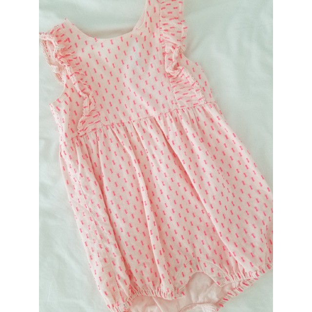 babyGAP(ベビーギャップ)のbabyGAPロンパース キッズ/ベビー/マタニティのベビー服(~85cm)(ロンパース)の商品写真