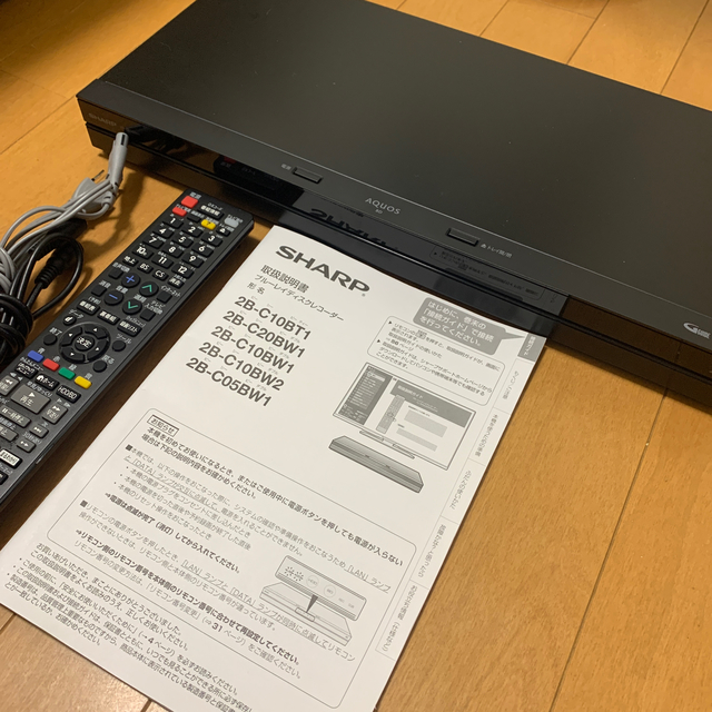 ✨美品✨ SHARPブルーレイレコーダー2B-C10BW1 保証書付 枚数限定
