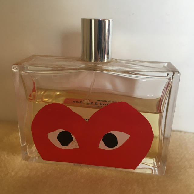 柔らかな質感の COMME des GARCONS PARFUMS コムデギャルソン 香水 Rouge Eau De Parfum 100ml