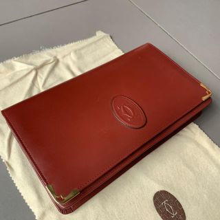 カルティエ(Cartier)のカルティエ　クラッチバッグ　レザー(クラッチバッグ)