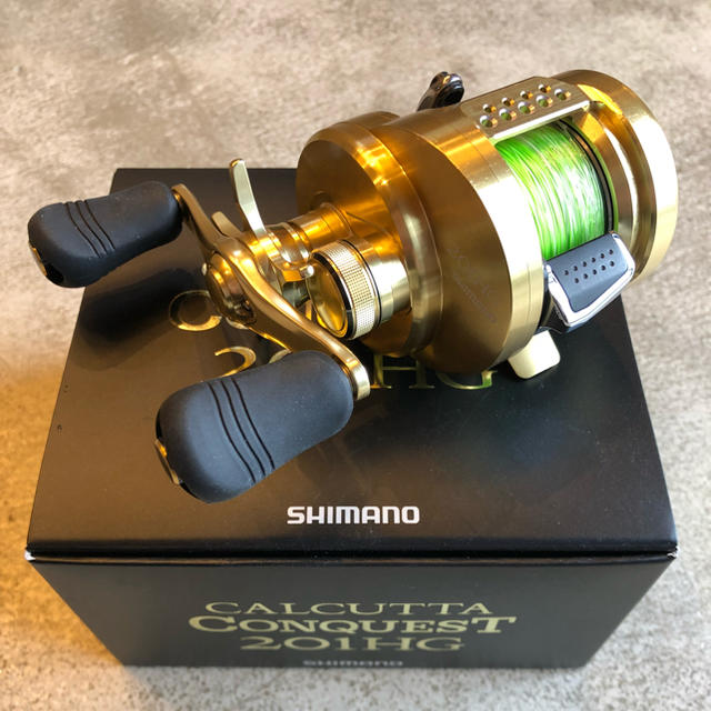 SHIMANO(シマノ)のカルカッタコンクエスト 201 スポーツ/アウトドアのフィッシング(リール)の商品写真