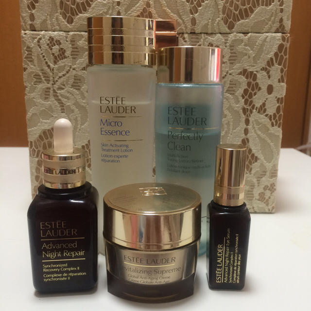 Estee Lauder(エスティローダー)のエスティーローダースキンケアセット コスメ/美容のスキンケア/基礎化粧品(その他)の商品写真