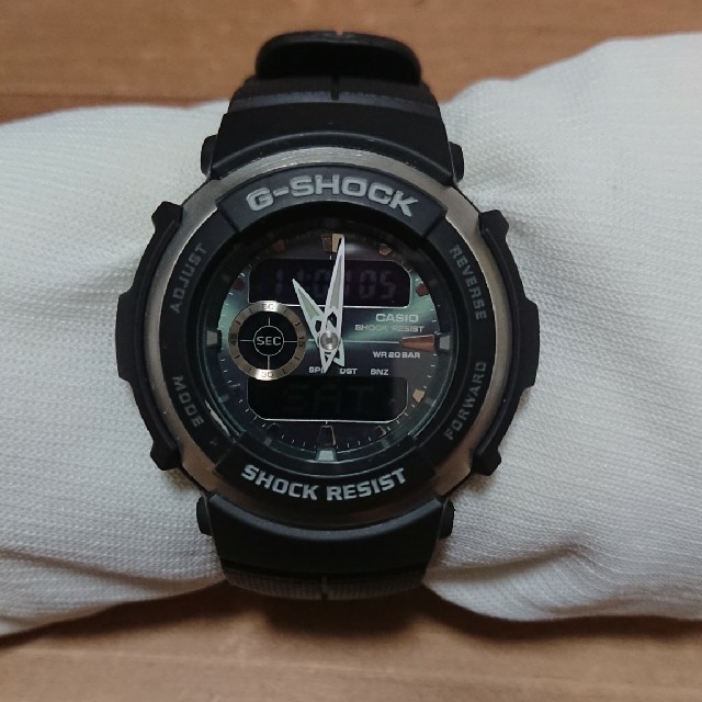 G-SHOCK(ジーショック)のG-SHOCK G-300 メンズの時計(腕時計(アナログ))の商品写真