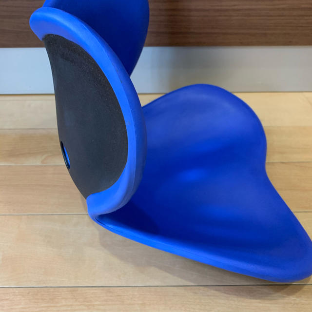 MTG スタイルキッズ L　青 ブルー インテリア/住まい/日用品の椅子/チェア(座椅子)の商品写真