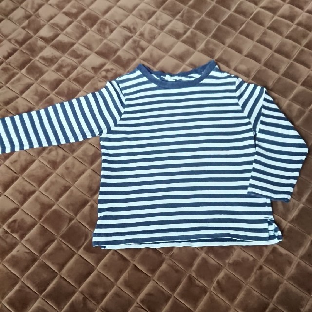 GU(ジーユー)のキッズGU 110 キッズ/ベビー/マタニティのキッズ服男の子用(90cm~)(Tシャツ/カットソー)の商品写真