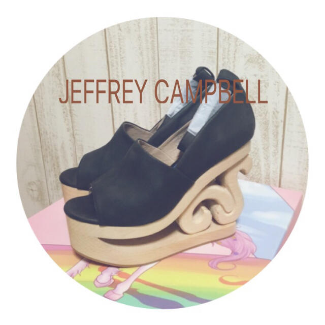 JEFFREY CAMPBELL(ジェフリーキャンベル)の【ぽんこ＊引越セール様専用】サンダル レディースの靴/シューズ(サンダル)の商品写真