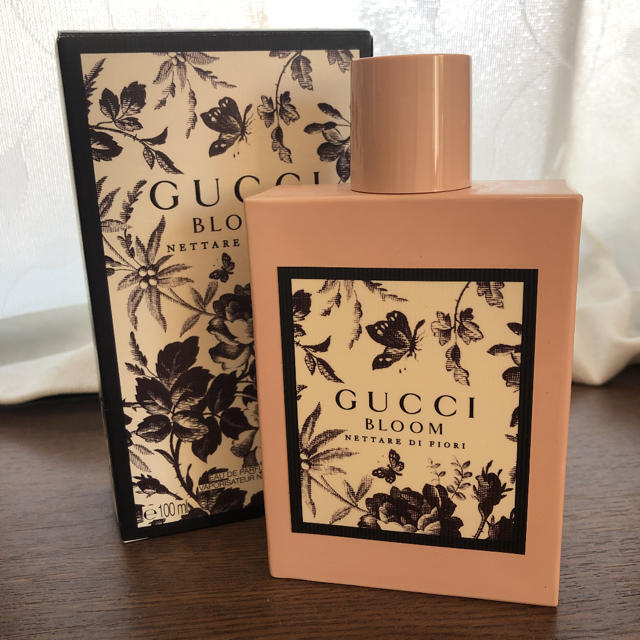 Gucci - 《値下げ》グッチ ブルーム ネッターレディ フィオーリ