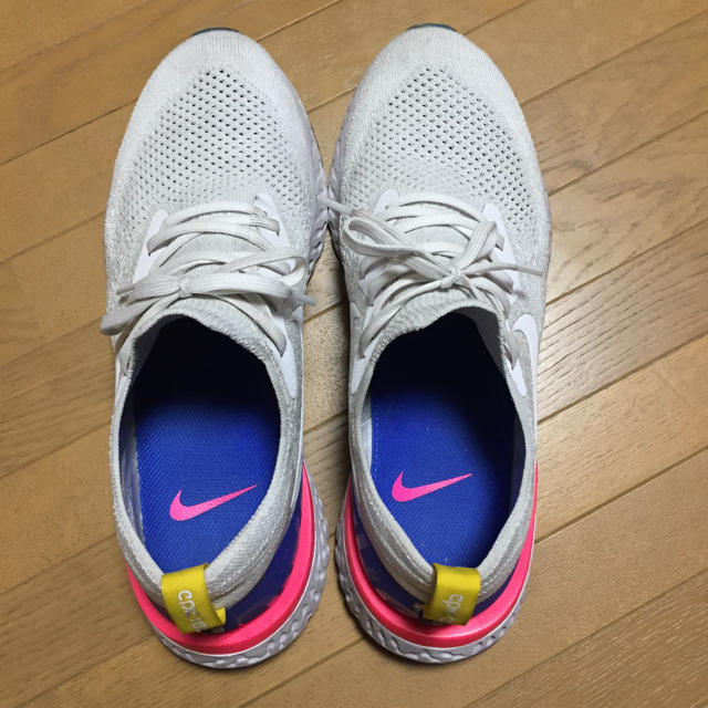 NIKE(ナイキ)の新規【巨匠さま専用】ナイキ ルナエピック フライニット/27.5cm メンズの靴/シューズ(スニーカー)の商品写真